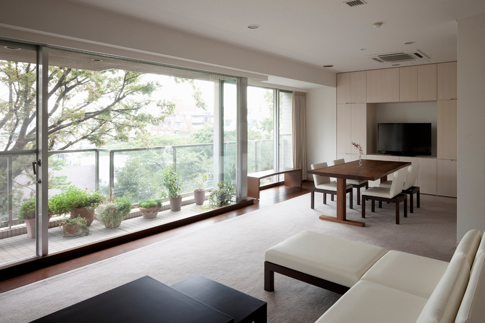 Inspiration for a contemporary living room remodel in Tokyo Suburbs