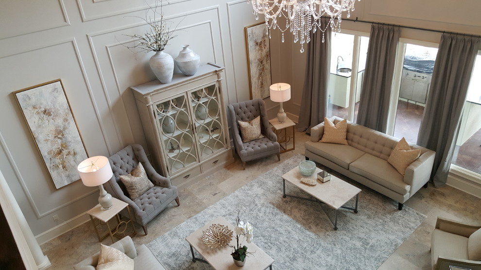 Mittelgroßes, Fernseherloses, Abgetrenntes Klassisches Wohnzimmer mit weißer Wandfarbe, Kalkstein und grauem Boden in Little Rock