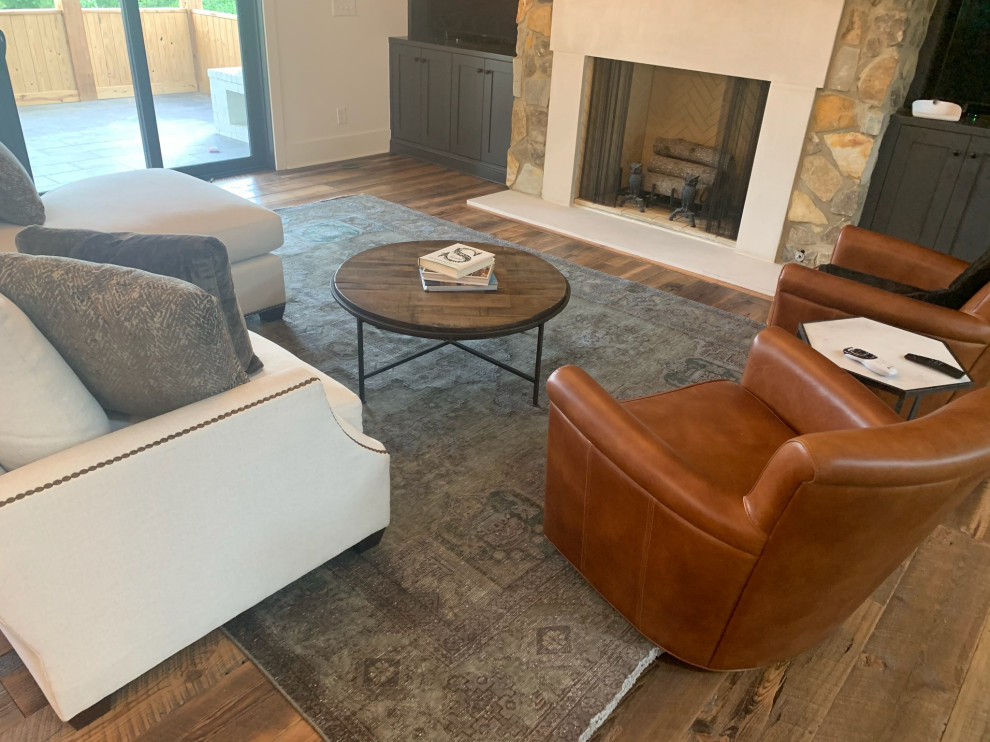 Our Tabriz Rug delivers contrast, depth, texture and a place to come