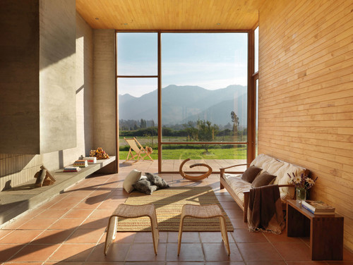 自然な質感が魅力 テラコッタタイルを取り入れた住まい Houzz ハウズ