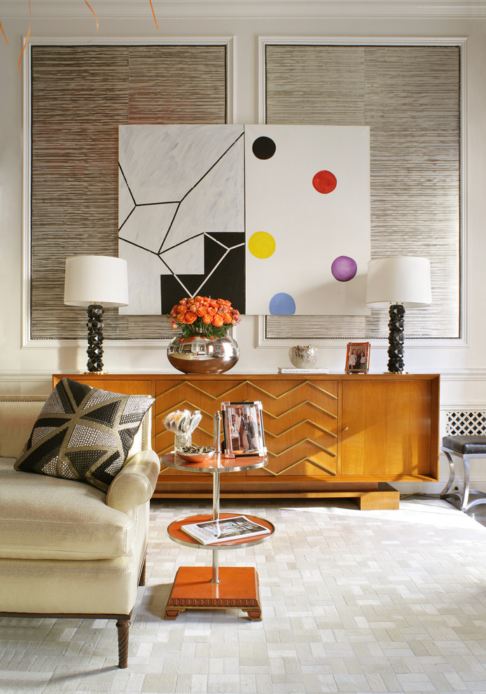 Immagine di un soggiorno design con sala formale e pareti beige