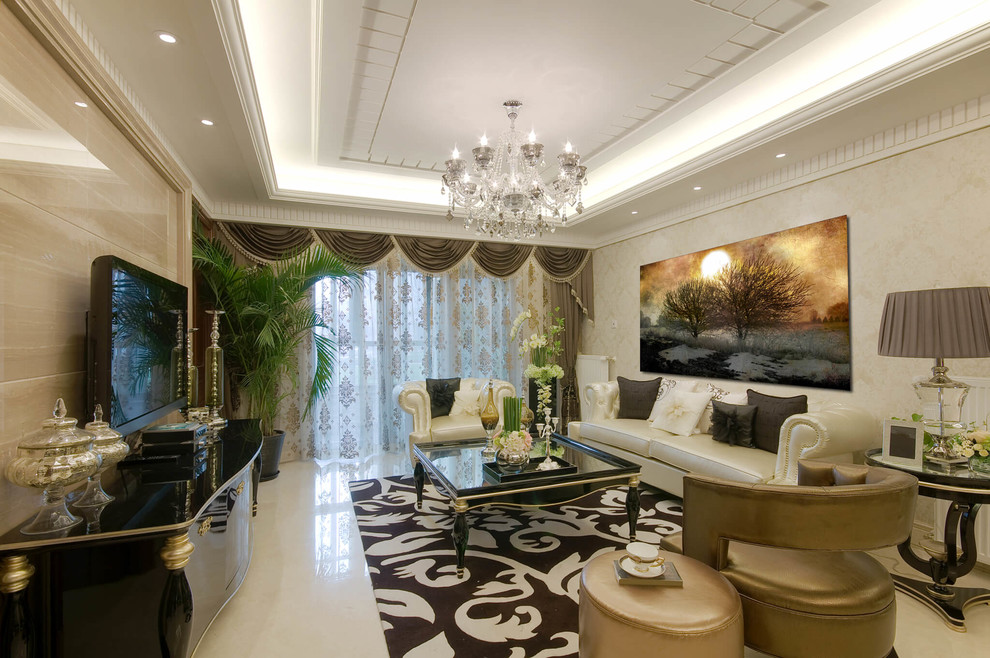 Diseño de salón actual con paredes beige y suelo de mármol