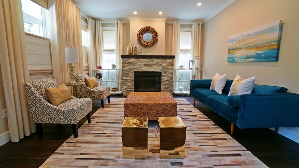 Photo of a coastal living room in San Francisco.