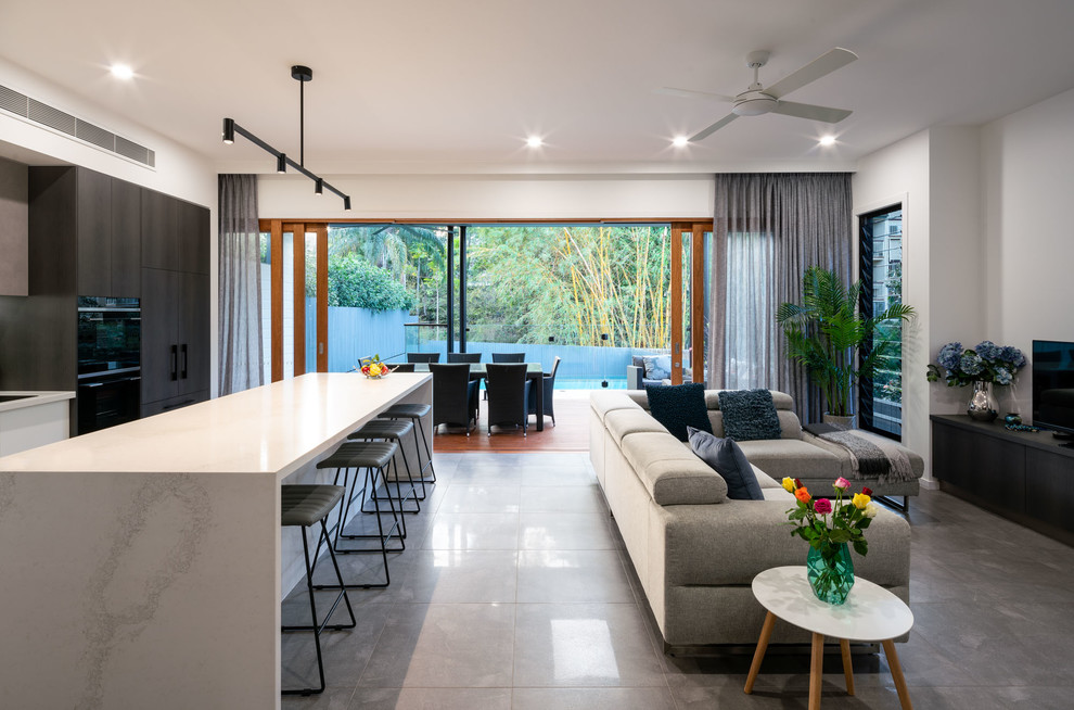 Example of a trendy living room design in Brisbane