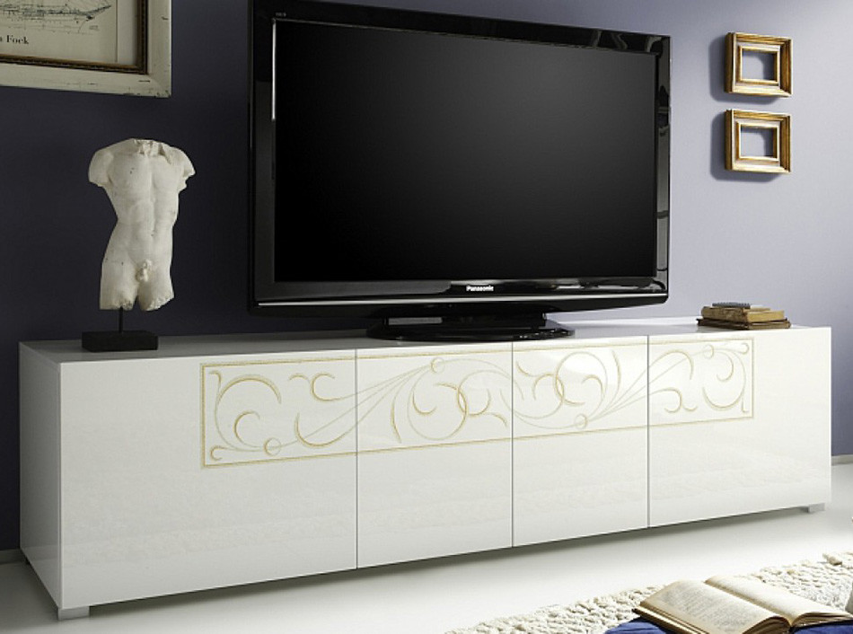 Immagine di un soggiorno moderno con TV autoportante