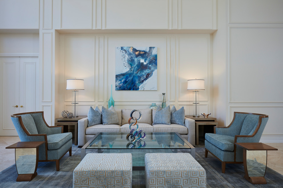 Foto di un ampio soggiorno classico aperto con pareti bianche, pavimento in marmo, nessuna TV e pavimento beige