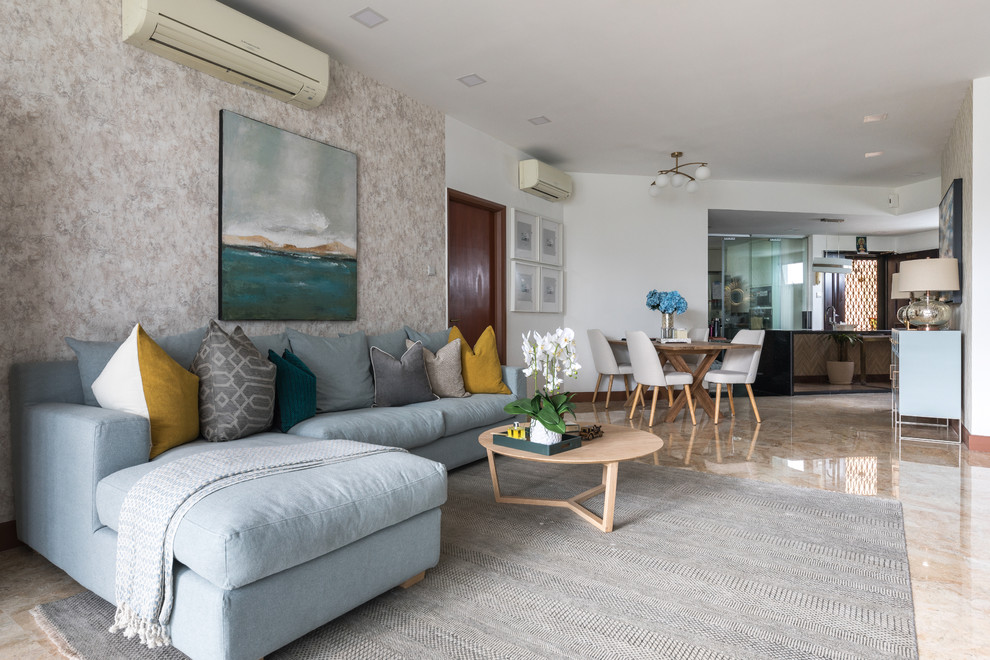 Immagine di un soggiorno minimal aperto con sala formale, pareti bianche e pavimento beige