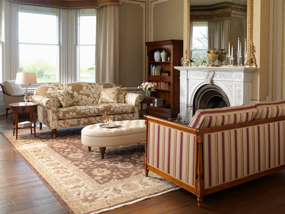 Period English country Farmhouse Living Room Oxfordshire by