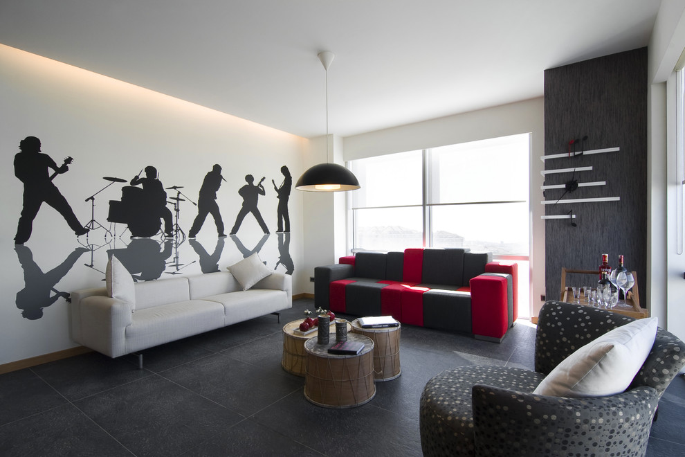 Example of a minimalist living room design in Other