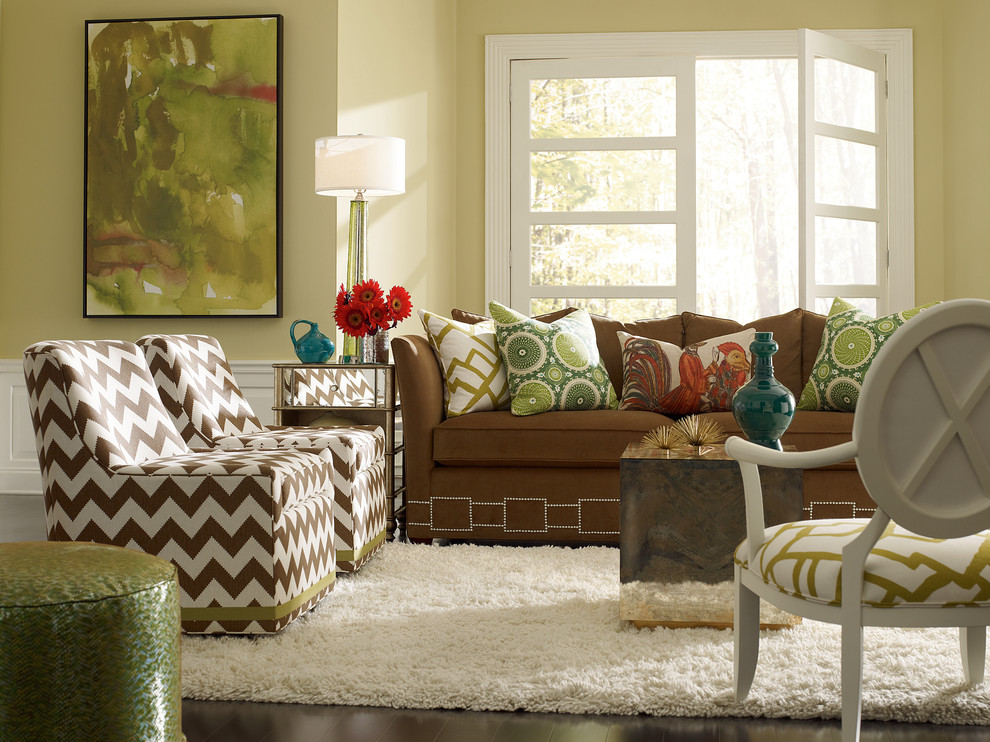 Mid-sized elegant living room photo in Baltimore