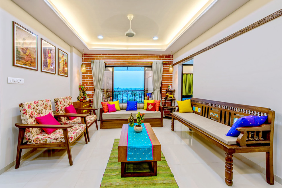 Design ideas for an eclectic living room in Ahmedabad.