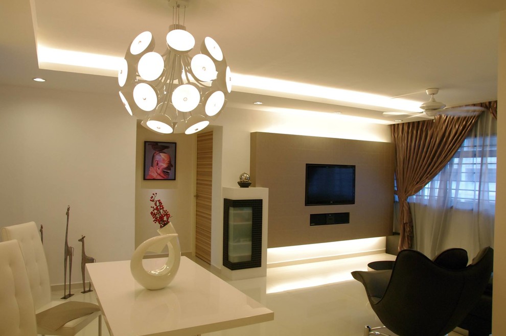 Ispirazione per un soggiorno moderno aperto con pavimento in marmo, nessun camino e TV a parete