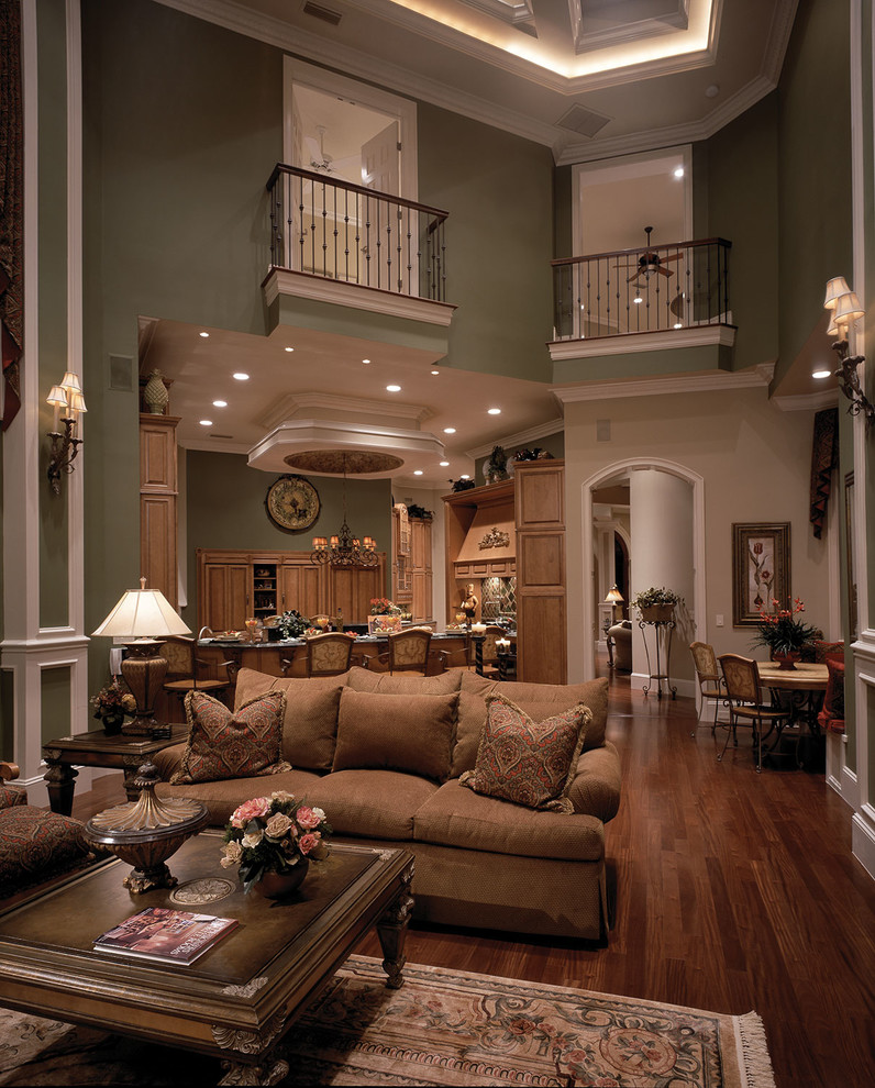 Example of a classic living room design in St Louis