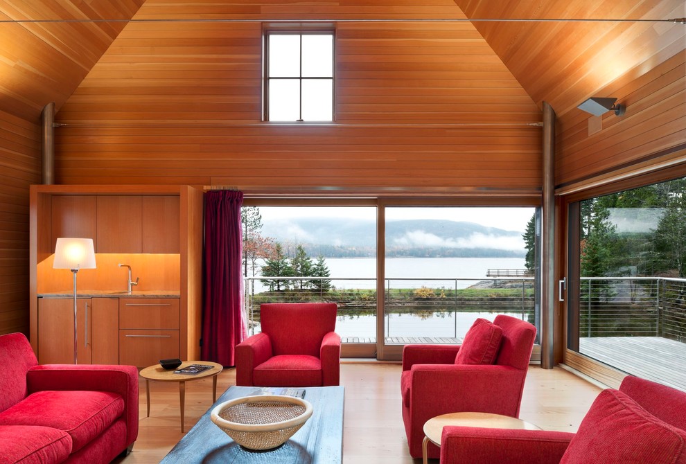 Modernes Wohnzimmer in Portland Maine