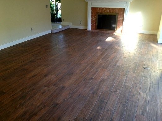 Porcelain Plank Wood Look Tile Installations Tampa Florida American Traditional Living Room Tampa By Ceramictec Houzz