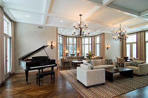 Living room - traditional living room idea in Chicago