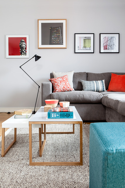 How To Work Your Room Around A Grey Sofa, What Color Cushions Go With Dark Grey Sofa