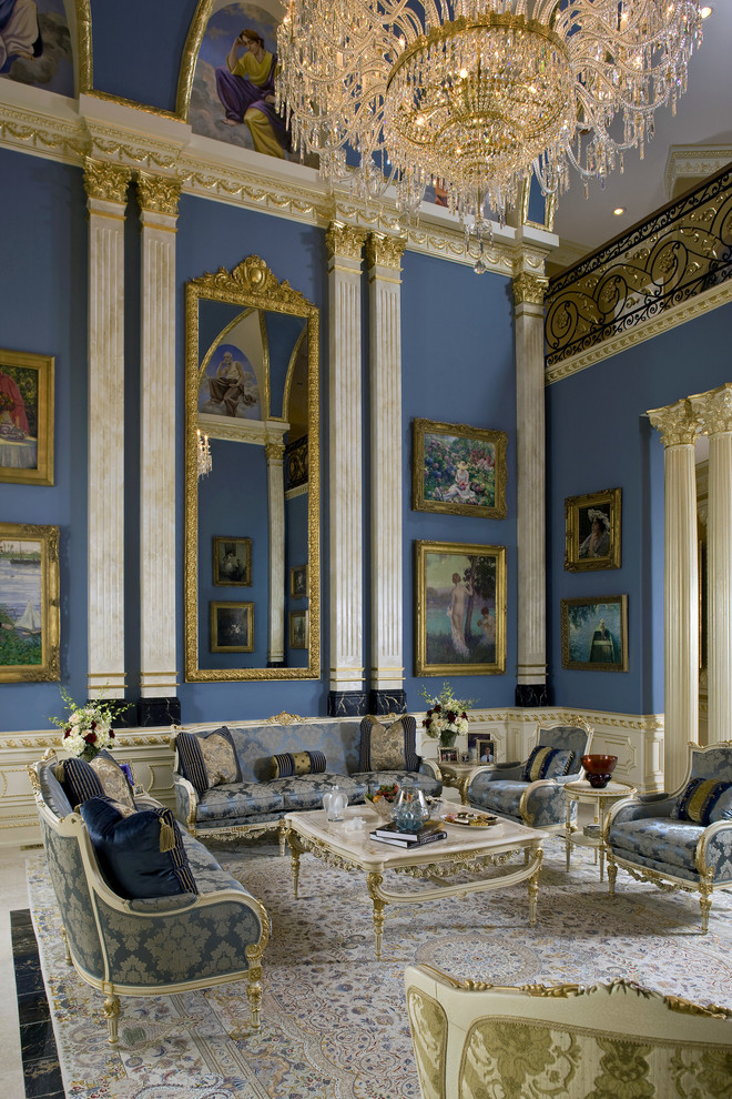 Ispirazione per un ampio soggiorno chic con sala formale, pareti blu e nessuna TV