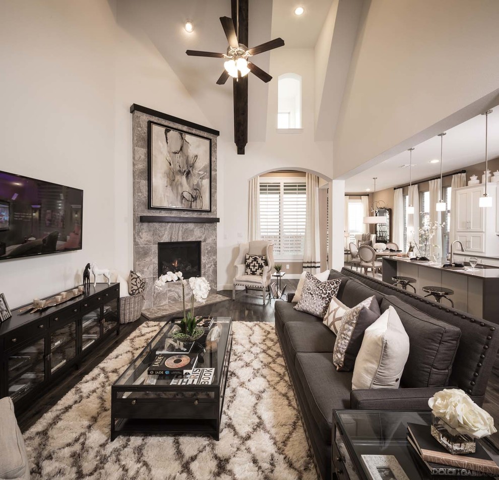 Prairie View // Frisco, TX // Highland Homes // Plan 377 Contemporary