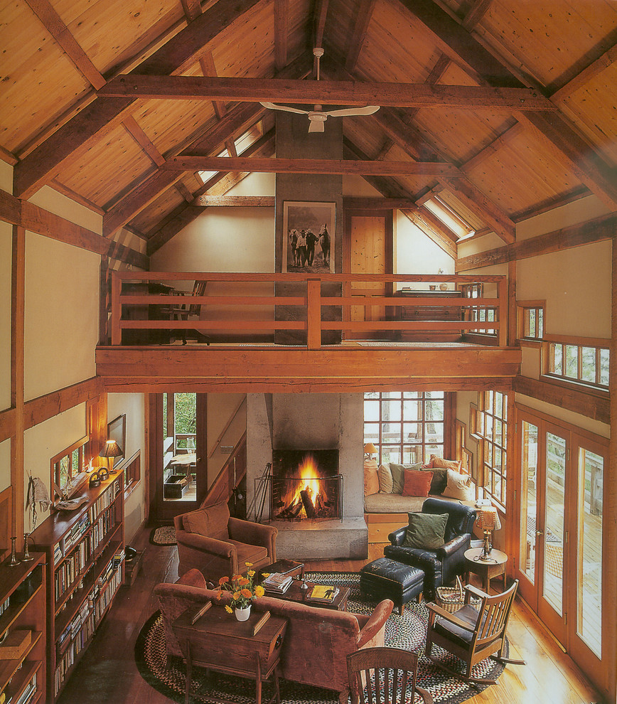 Traditional living room in Seattle.