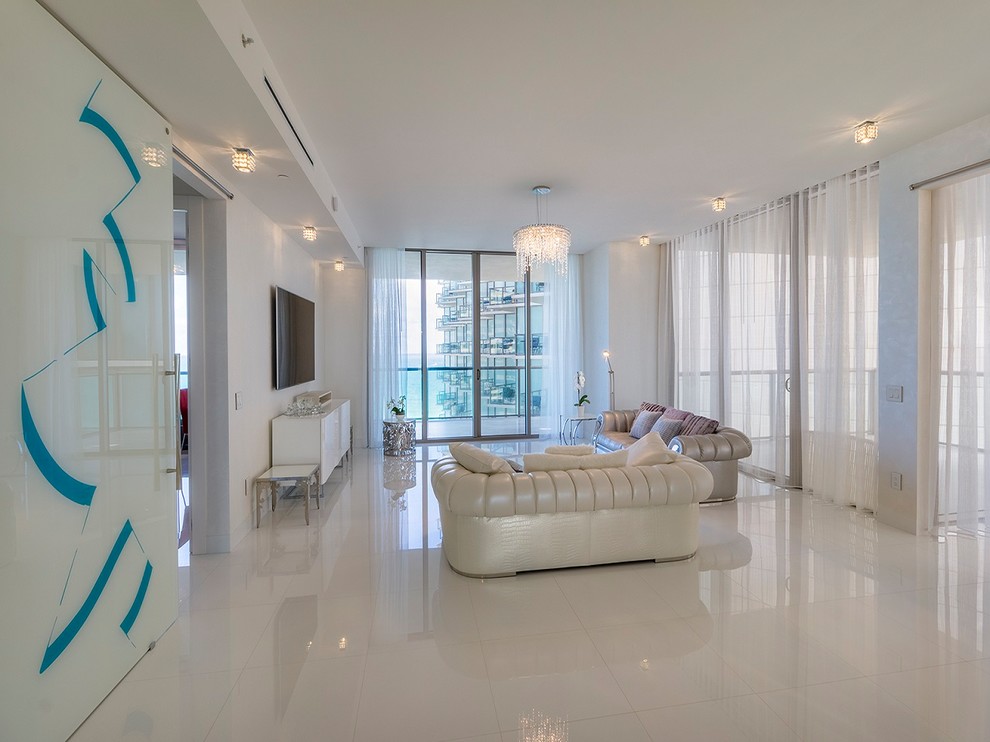 Private flat Miami - Modern - Living Room - Miami - by casaliusa | Houzz