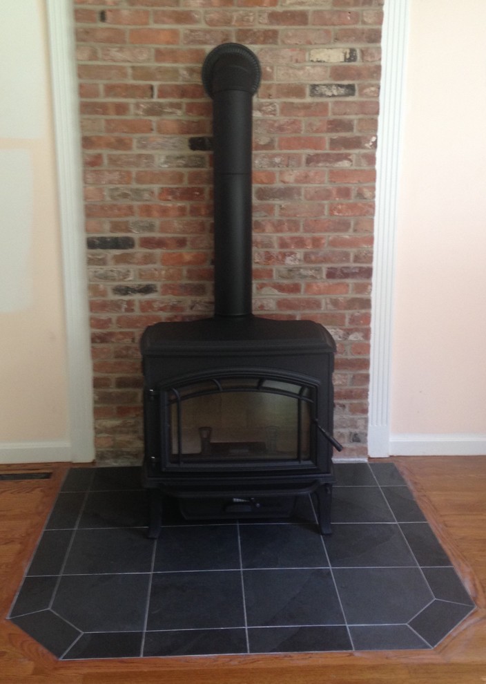QuadraFire Exlorer II Wood Stove Classique Salon Manchester