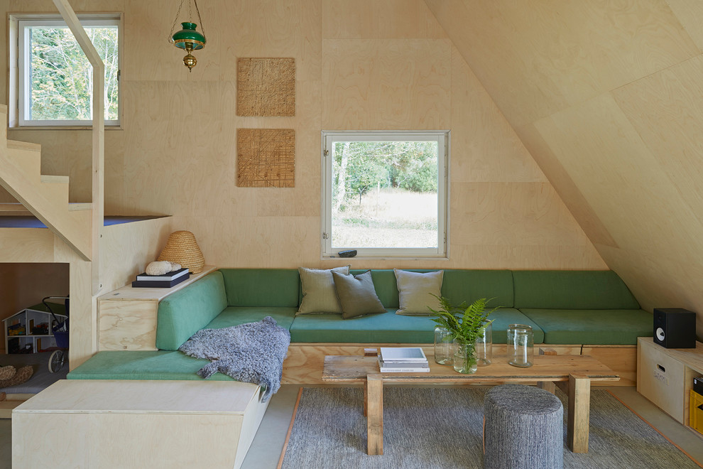 Idéer för ett mellanstort minimalistiskt allrum med öppen planlösning, med ett finrum och beige väggar