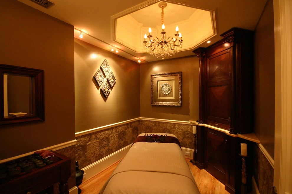 Inspiration for a timeless living room remodel in Charlotte