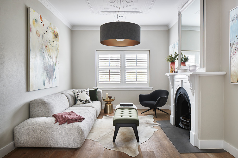 Inspiration for a transitional living room remodel in Melbourne