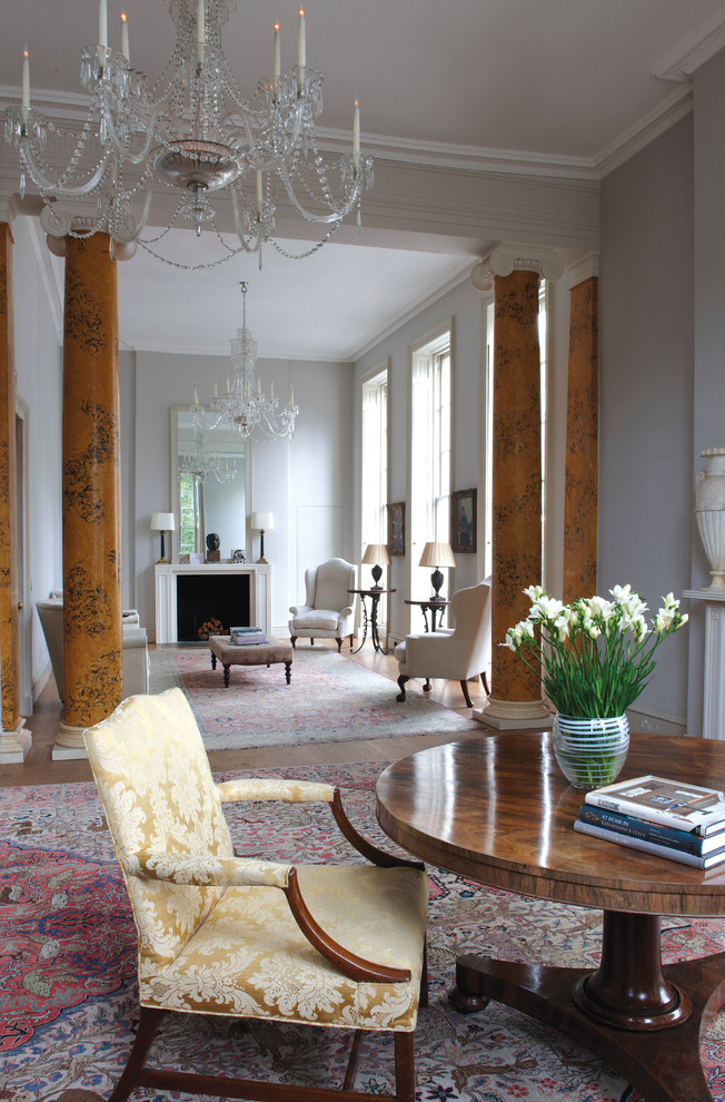 Example of a classic living room design in London