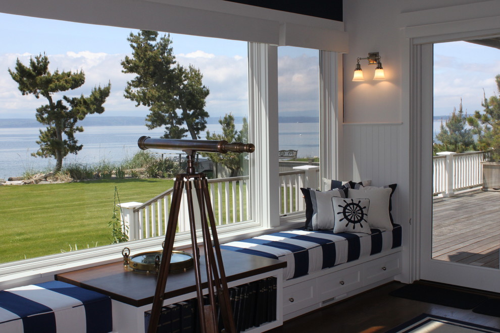 Trendy living room photo in Seattle with white walls