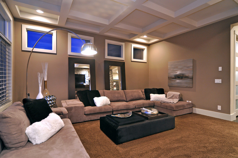 Example of a minimalist living room design in Calgary
