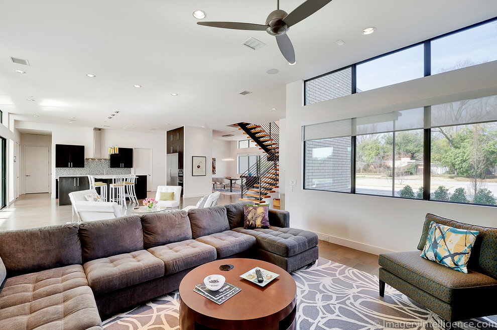 Inspiration for a contemporary living room remodel in Dallas