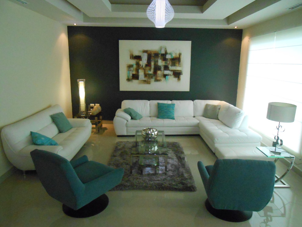 Example of a trendy living room design in Mexico City