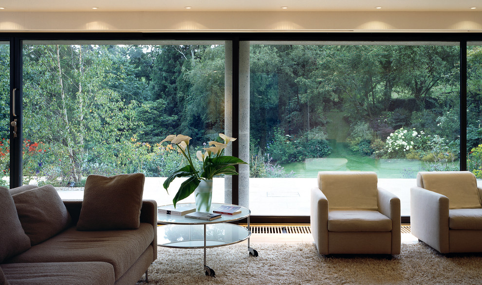 Contemporary living room in Hampshire.