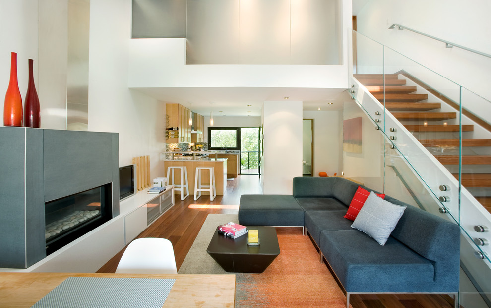 Свежая идея для дизайна: открытая гостиная комната в современном стиле - отличное фото интерьера