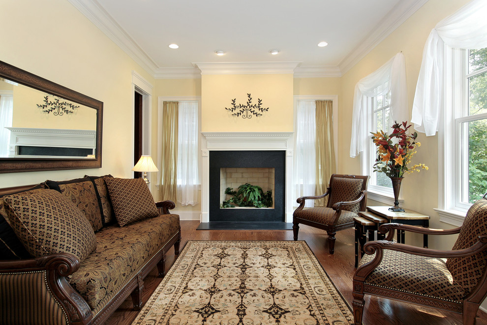 Inspiration for a timeless living room remodel in Baltimore