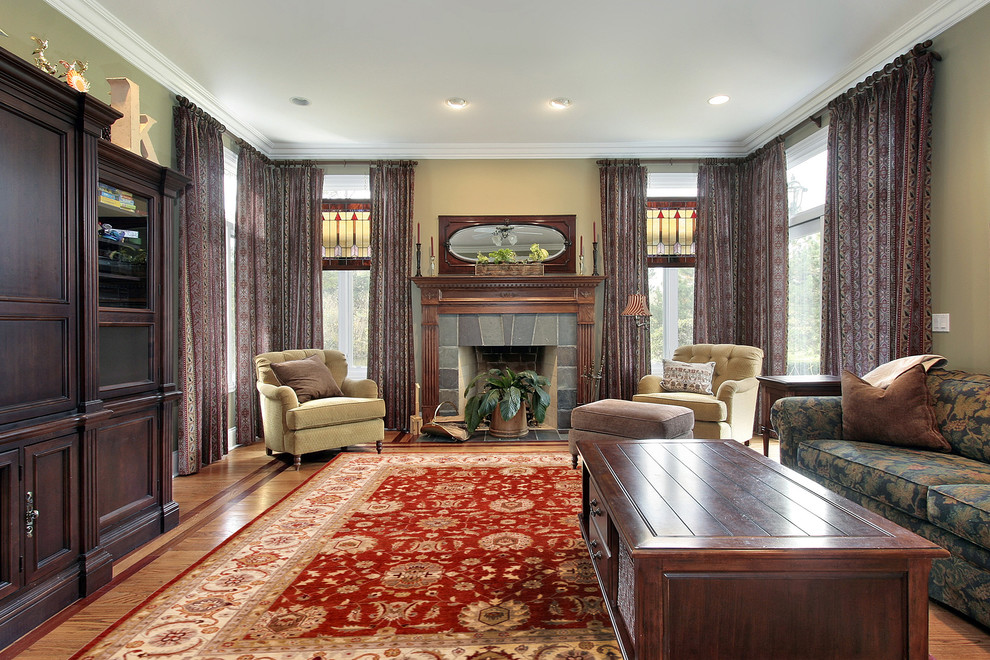 Traditional Living Room Baltimore by RugKnots