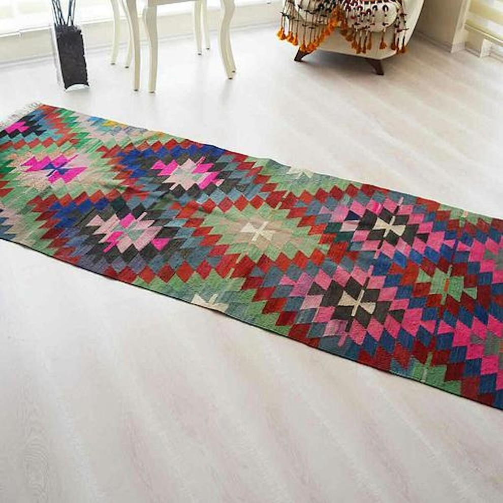 Rugs - Living Room - Toronto - by Tavares Oriental/Decor Terminal | Houzz