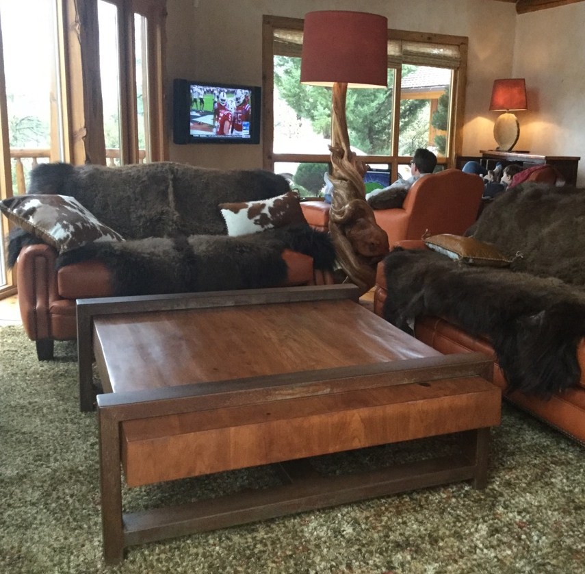 Rustic Cherry Custom Table Payson, AZ Rustic Living Room Orange