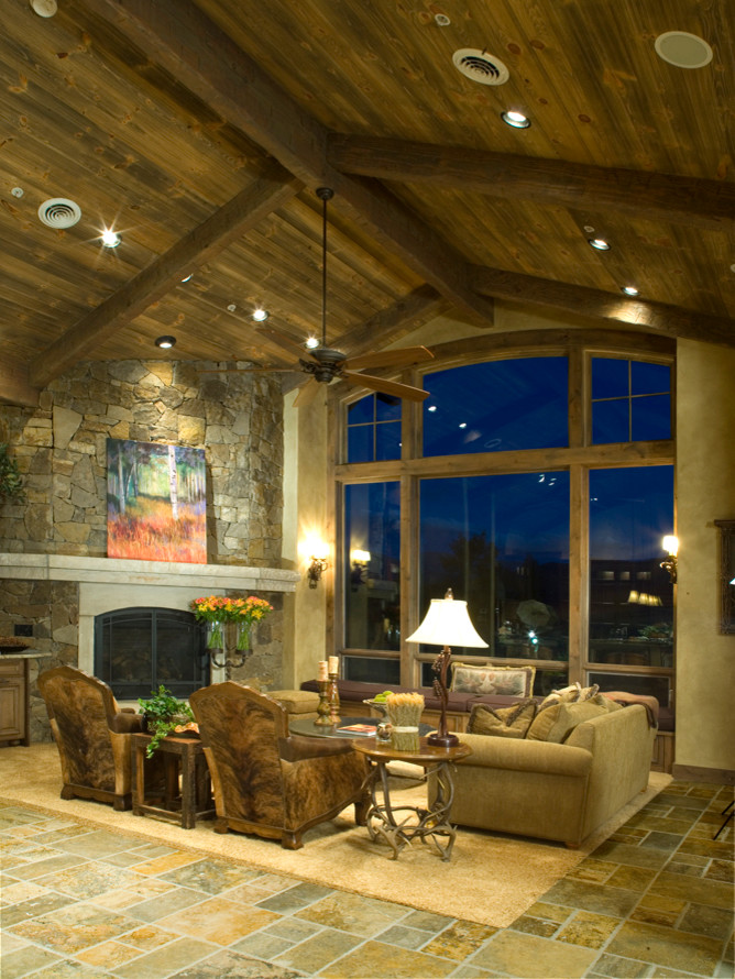 Vaulted Ceiling Great Room Houzz - Vaulted Ceiling Great Room Ideas