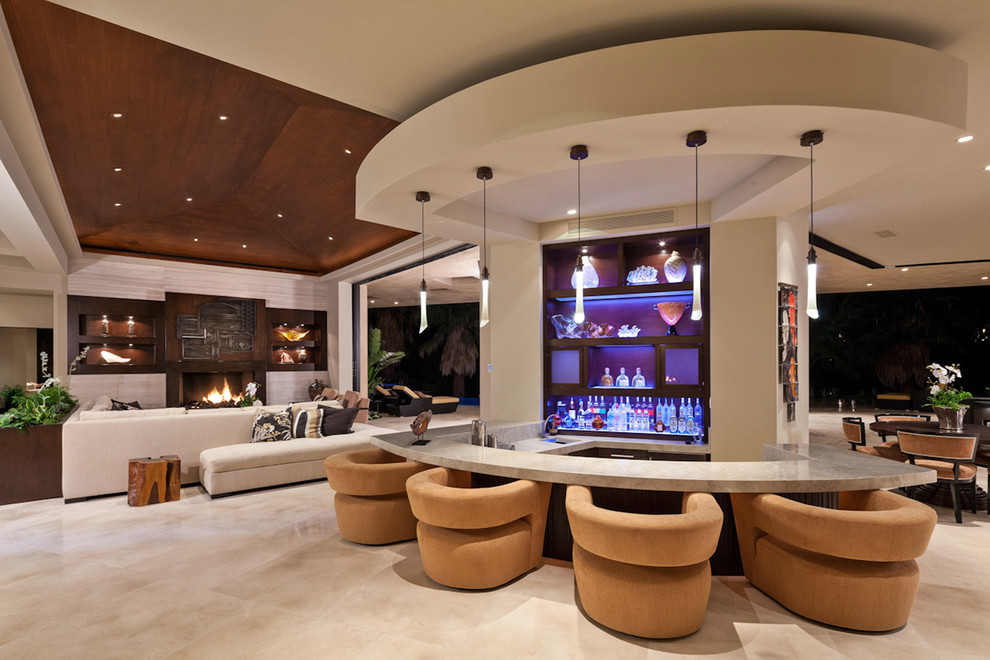 Стильный дизайн: гостиная комната в современном стиле с домашним баром - последний тренд
