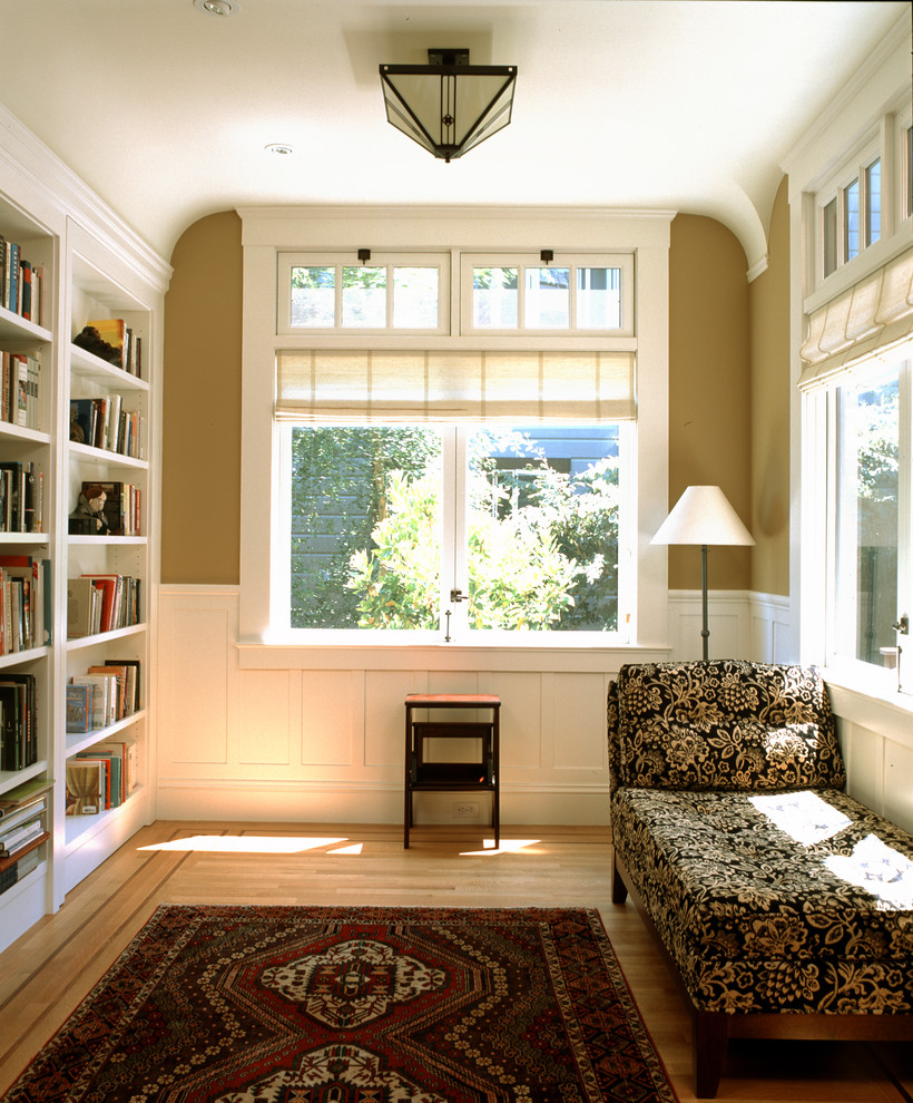 Elegant living room photo in San Francisco