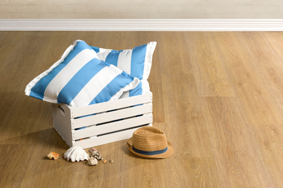 Idee per un soggiorno minimal con pavimento in vinile