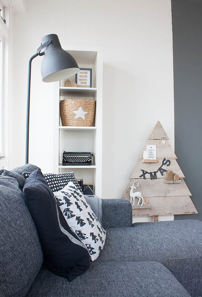 This is an example of a scandinavian living room in Amsterdam.
