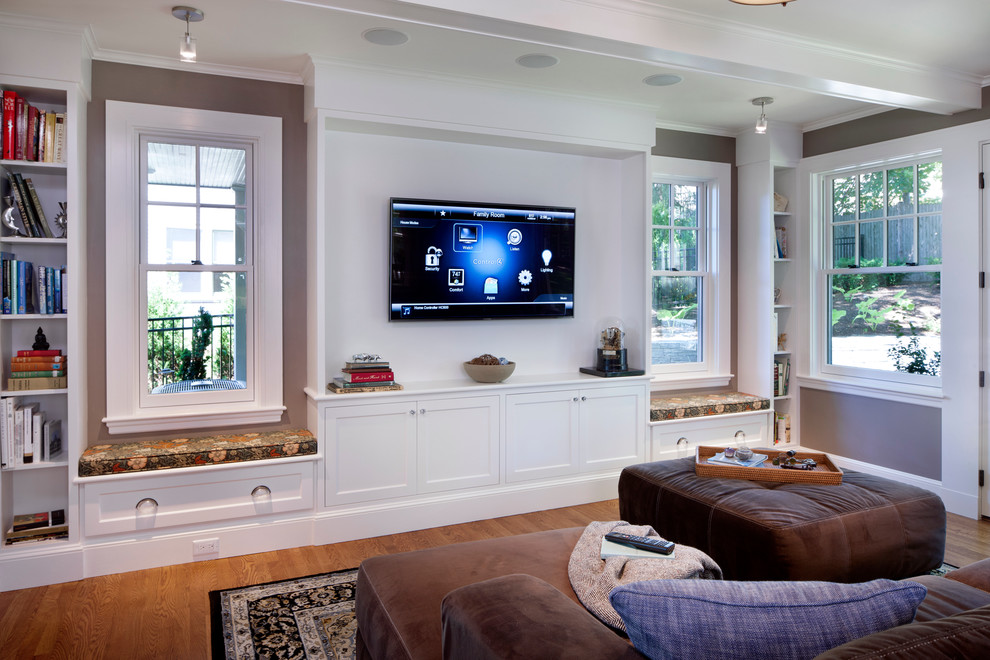 Design ideas for a classic living room in Boston.