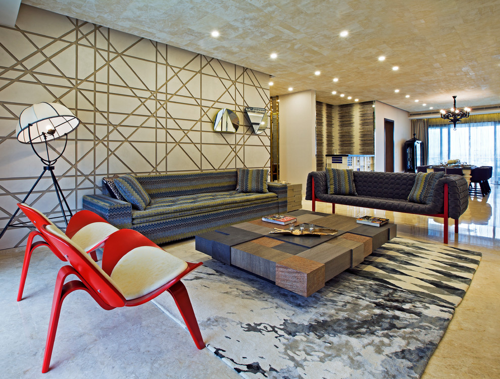 Стильный дизайн: открытая гостиная комната среднего размера в современном стиле с телевизором на стене - последний тренд