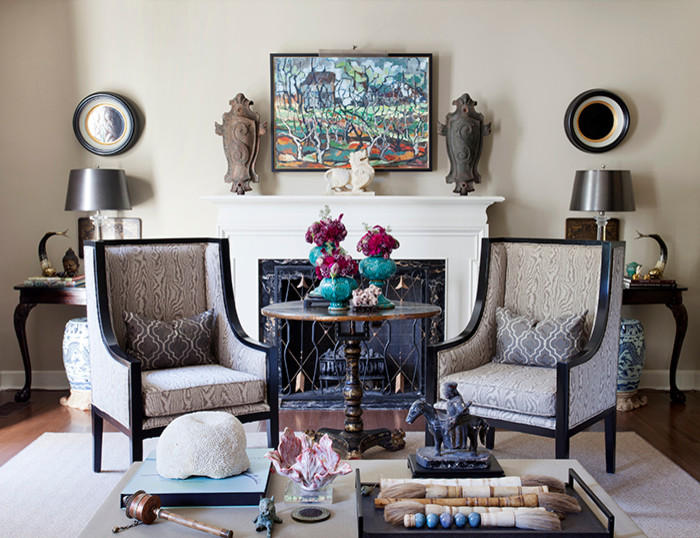Elegant living room photo in Little Rock