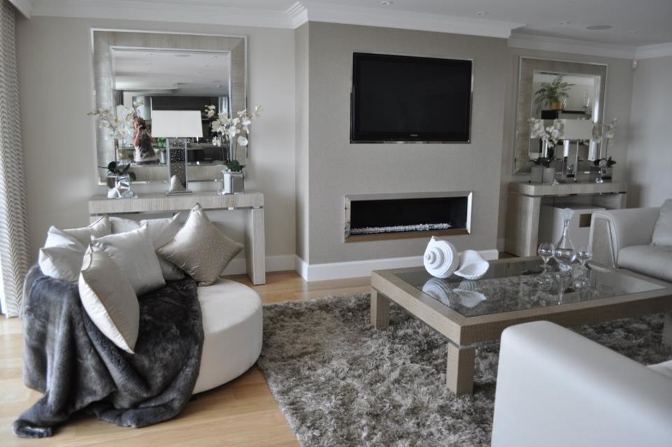 Living room - large contemporary living room idea in Essex