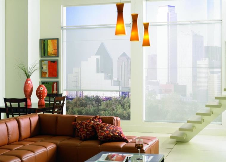 Mittelgroßes, Repräsentatives Modernes Wohnzimmer im Loft-Stil mit weißer Wandfarbe und Porzellan-Bodenfliesen in Charleston